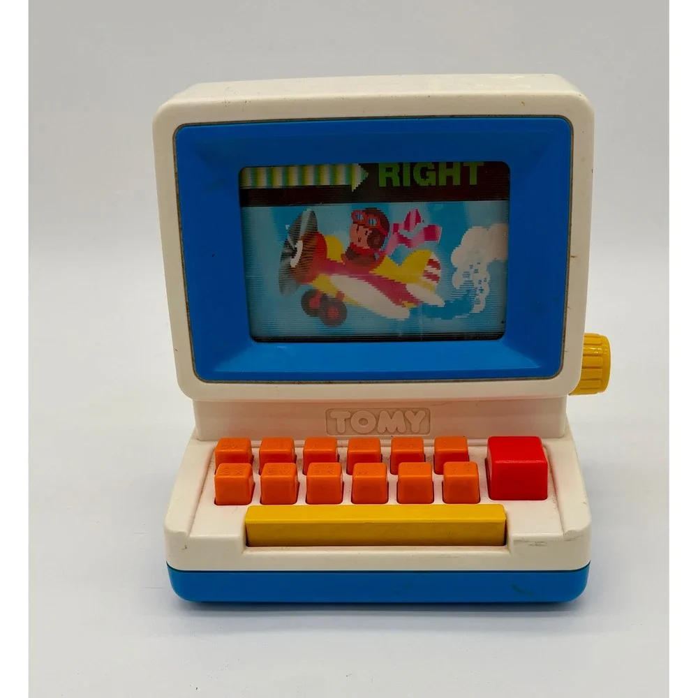 Vintage 1982 Tomy Toy Computer Mechanical Scrolling Screen Airplane Pilot Retro